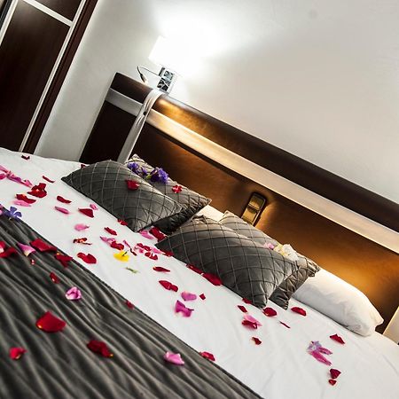 Hostal Las Palomas Lucena Buitenkant foto