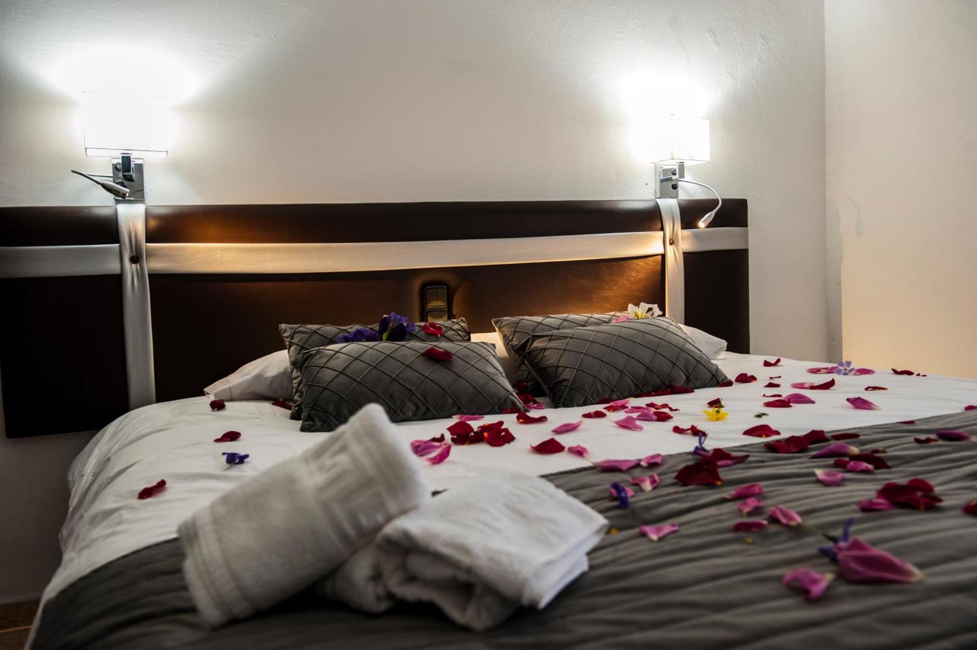 Hostal Las Palomas Lucena Buitenkant foto