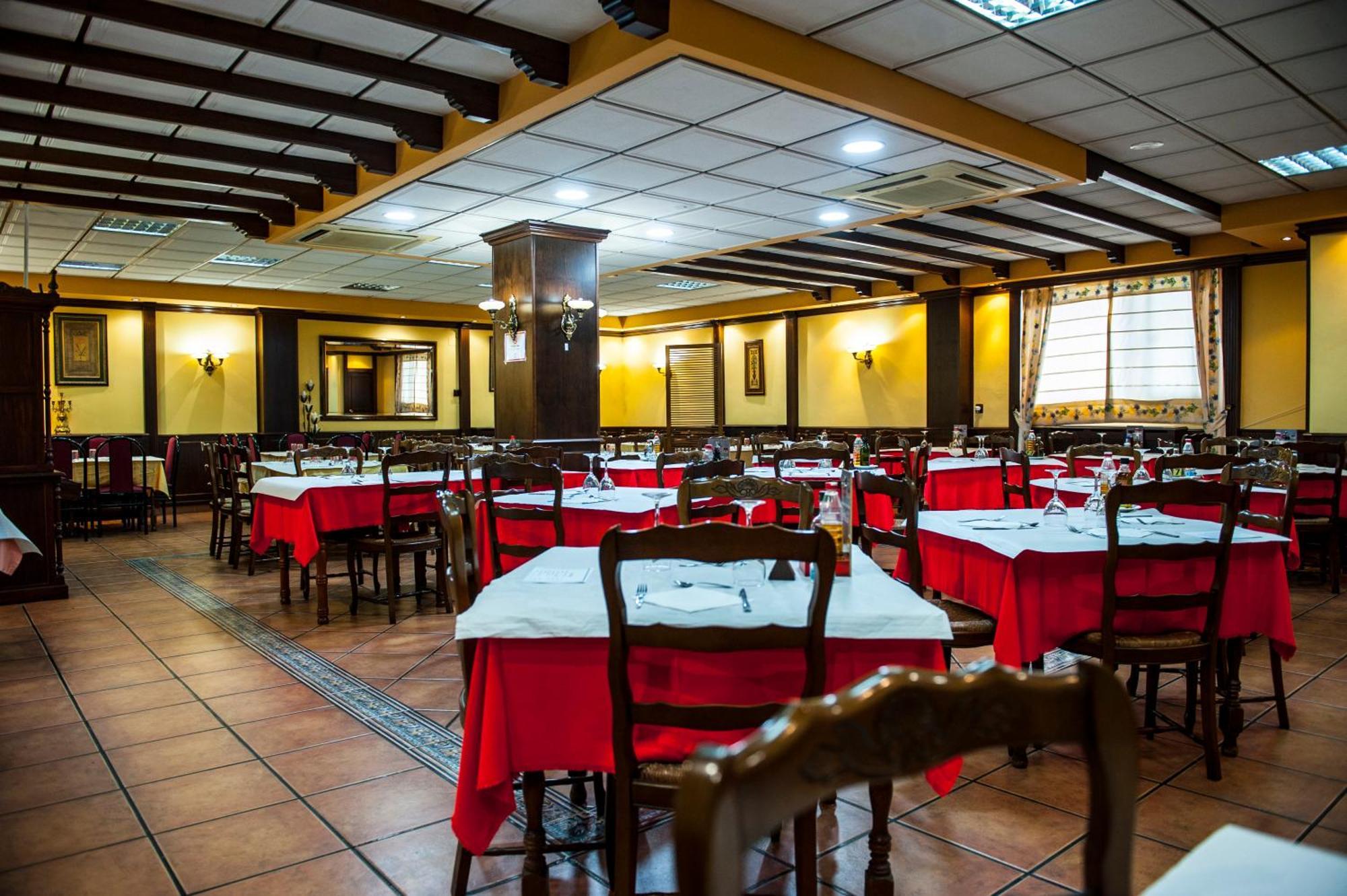 Hostal Las Palomas Lucena Buitenkant foto